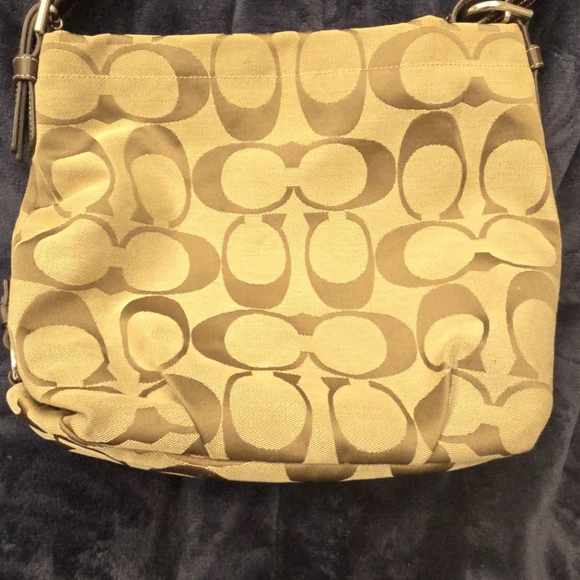 Authentic signature monogram coach bag - Picture 5 of 5